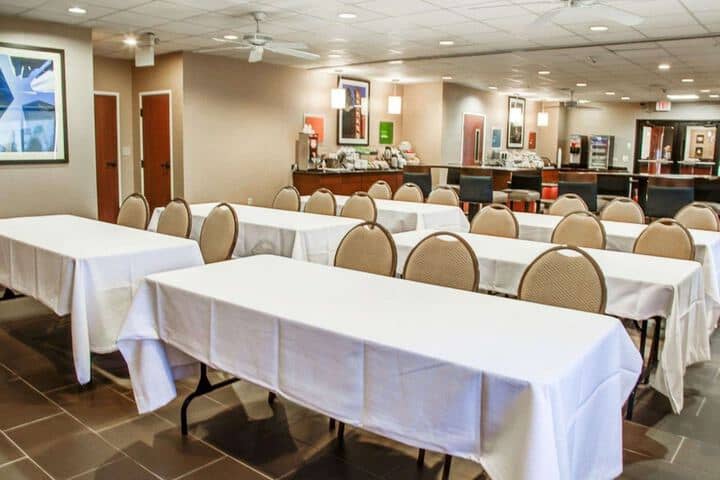 Meeting facility